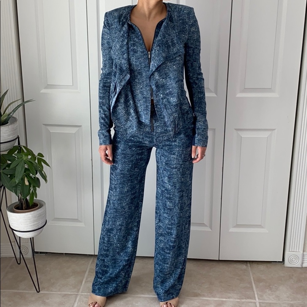 BCBG 2 Piece Suit Set